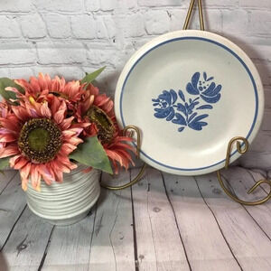 discontinued Pfaltzgraff yorktowne stoneware dinner plate